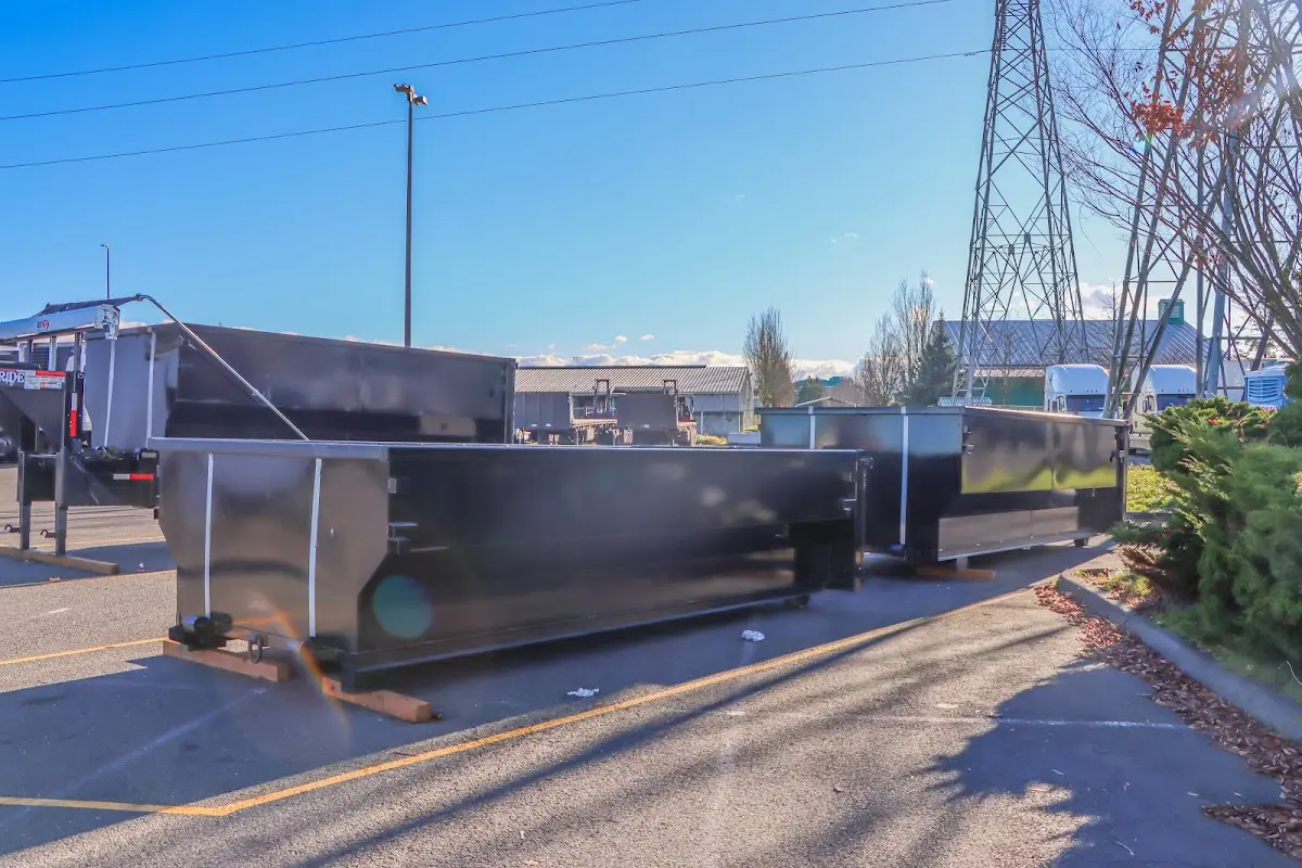 Professional dumpster rental and junk removal service in Glendale